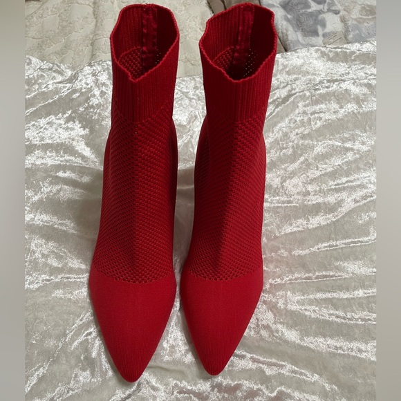 MIA Red Sock Bootie - Picture 3 of 6